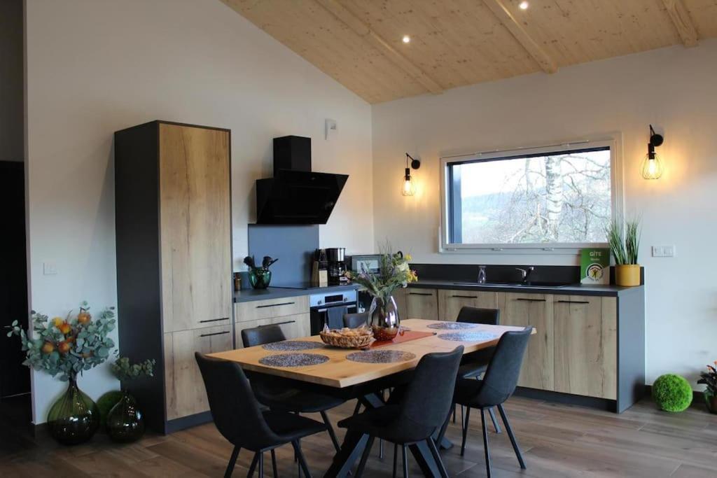 Gite Chalet, Au Doubs Logis Pierrefontaine-les-Varans Εξωτερικό φωτογραφία